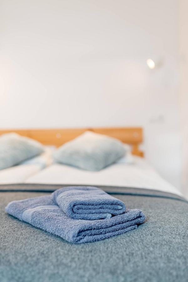 Studio I Pokoje I Pokoje Z Lazienkami Apartman Gdańsk Kültér fotó