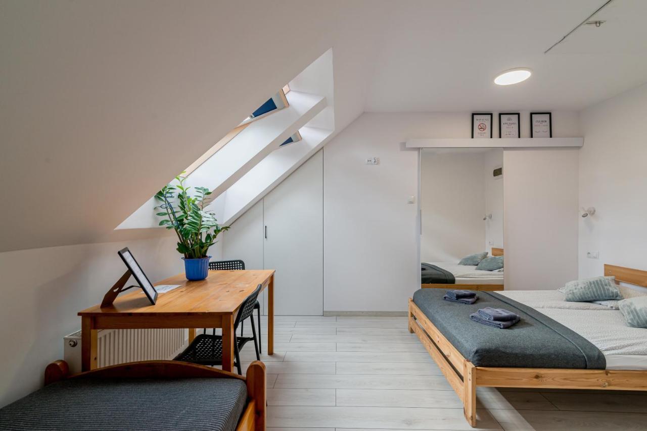 Studio I Pokoje I Pokoje Z Lazienkami Apartman Gdańsk Kültér fotó