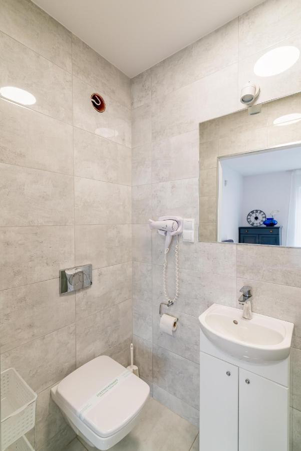 Studio I Pokoje I Pokoje Z Lazienkami Apartman Gdańsk Kültér fotó