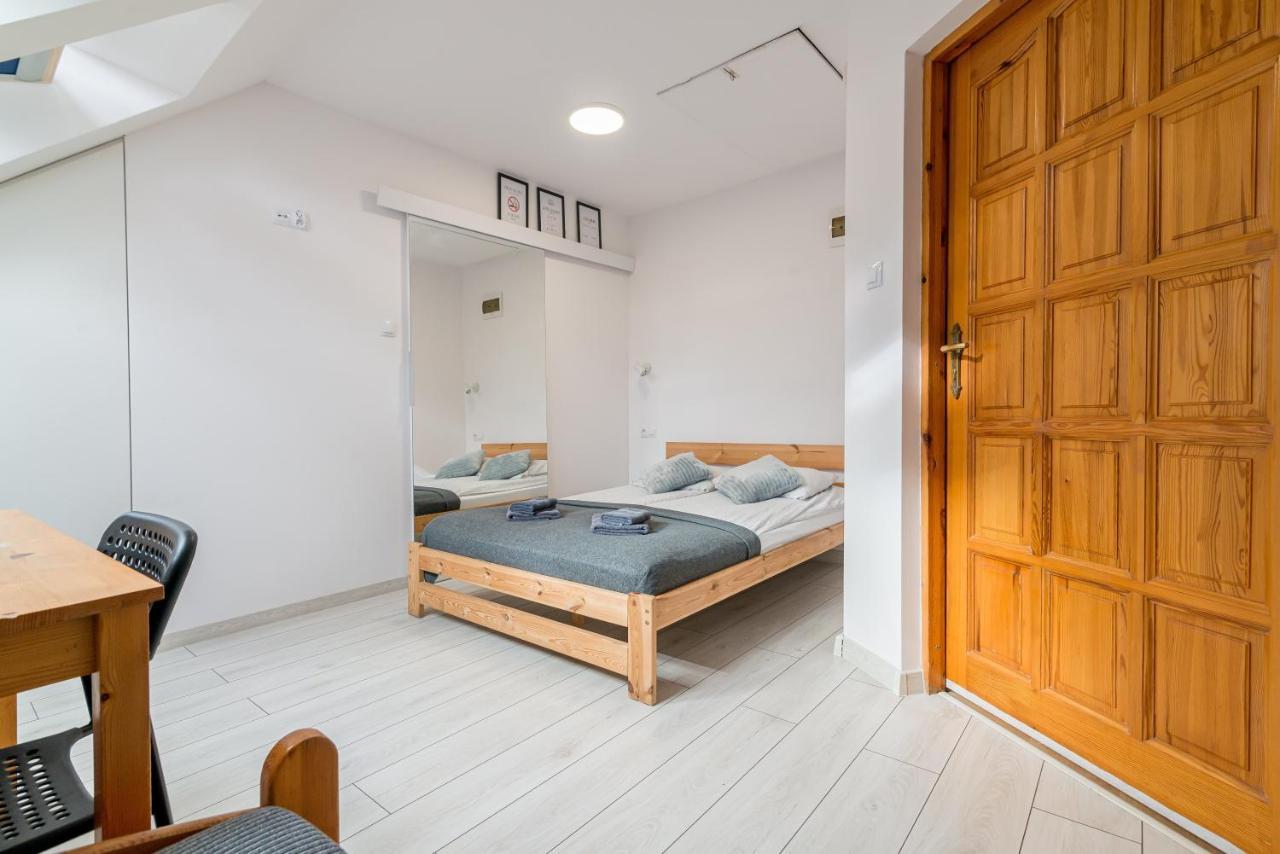 Studio I Pokoje I Pokoje Z Lazienkami Apartman Gdańsk Kültér fotó