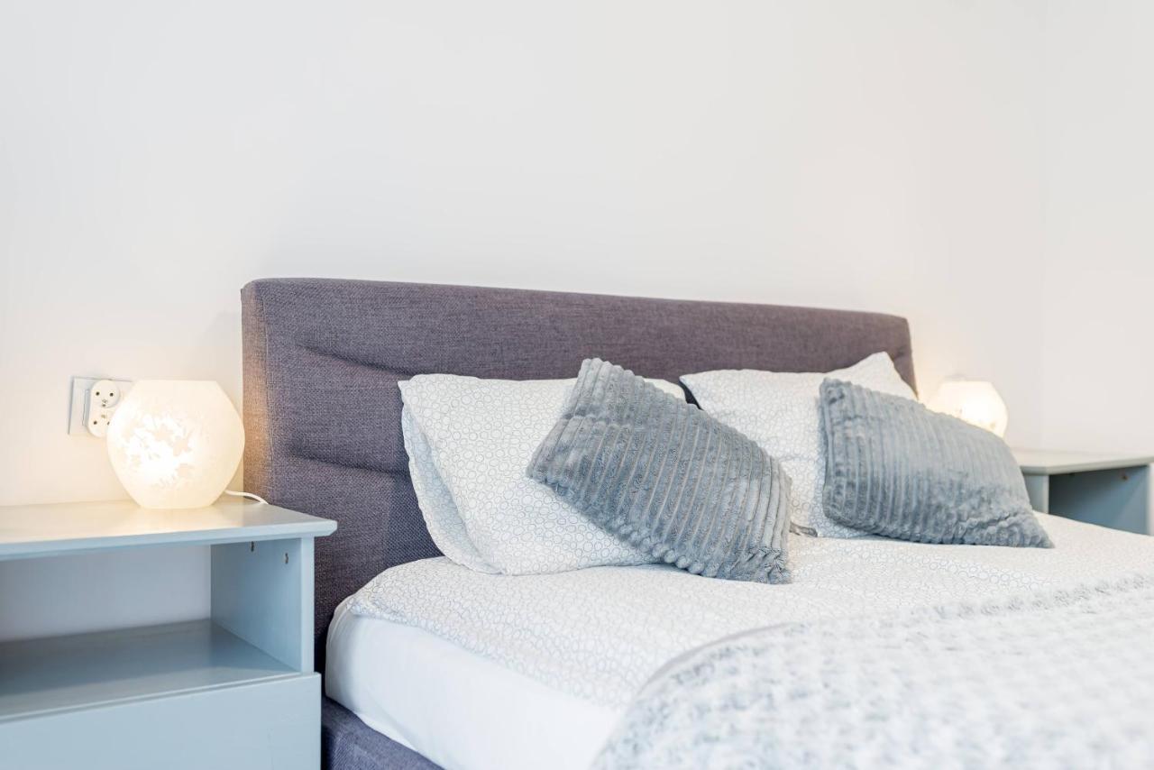 Studio I Pokoje I Pokoje Z Lazienkami Apartman Gdańsk Kültér fotó