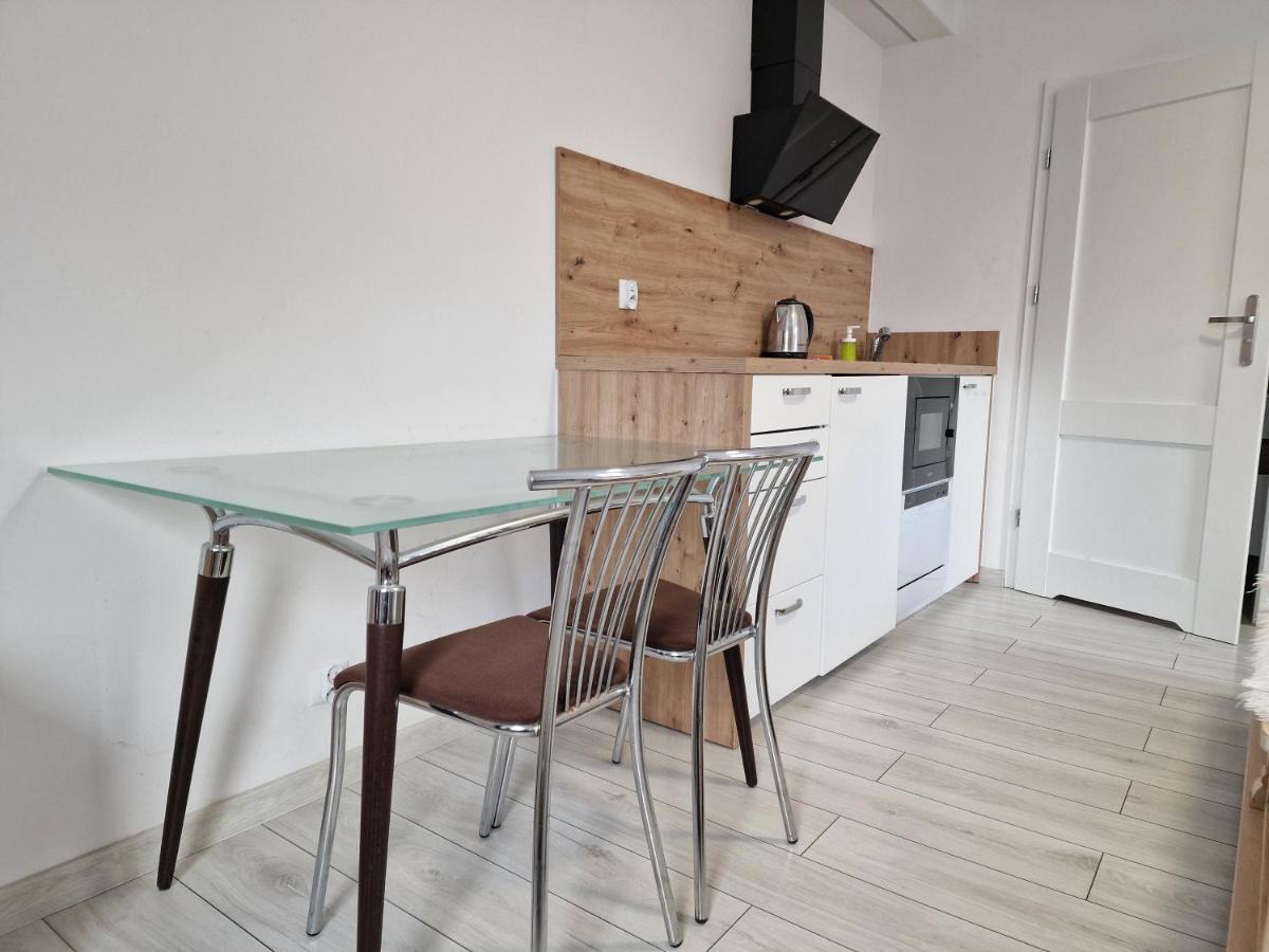 Studio I Pokoje I Pokoje Z Lazienkami Apartman Gdańsk Kültér fotó